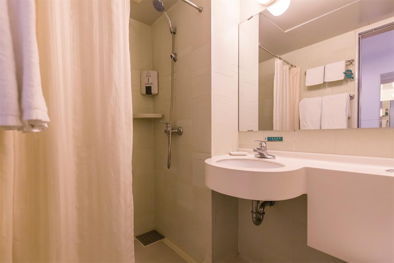Jingjiang Inn Taiyuan Fuxi Street Wanda Plaza Εξωτερικό φωτογραφία